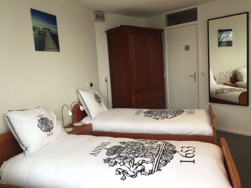 Budget Hotel De Witte Hoeck Amsterdam Wormerveer Exterior foto